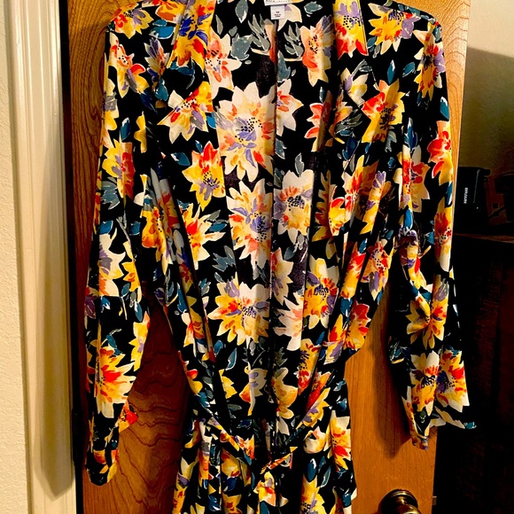 Ladies 3X Kimono with pockets. New without tags. - Picture 1 of 7